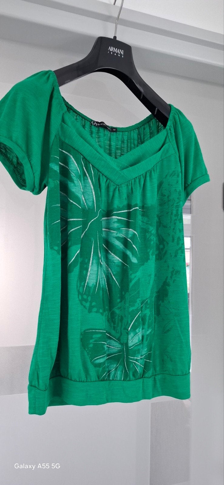 Groen T-shirt met V-hals en vlinderprint, maat M, Maat 38/40 (M), Encuentro, Nieuw, Ophalen of Verzenden