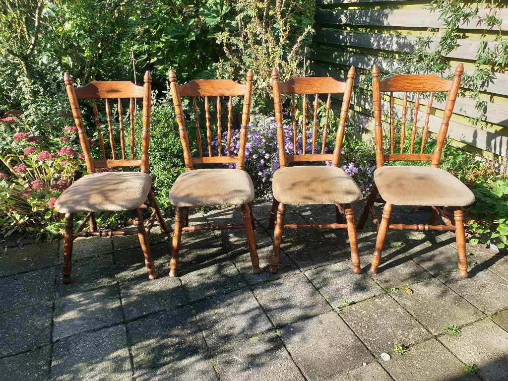 4 mooie eetkamerstoelen, Huis en Inrichting, Ophalen, Zo goed als nieuw, Vier