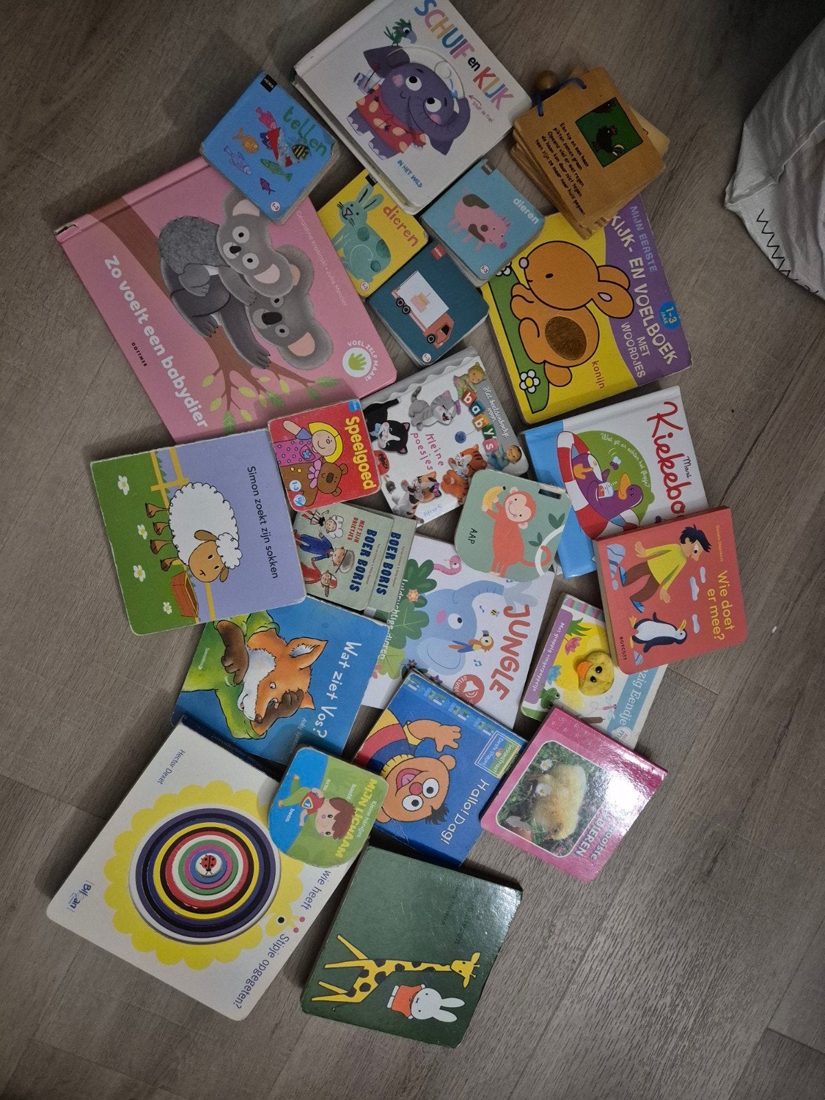 Grote partij kinderboeken (zie foto's), Ophalen of Verzenden, Gelezen, Uitklap-, Voel- of Ontdekboek, 1 tot 2 jaar