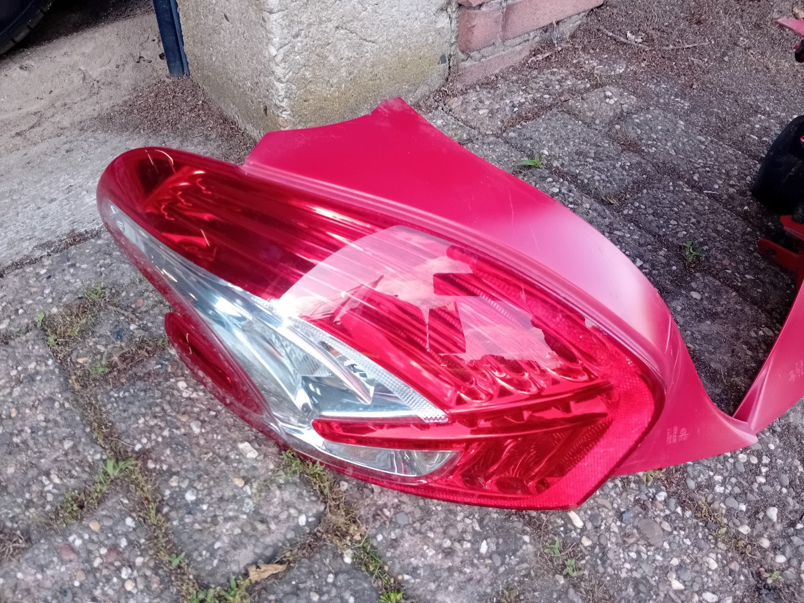 Achterlicht Peugeot 208 links en rechts, Ophalen of Verzenden, Gebruikt, Peugeot