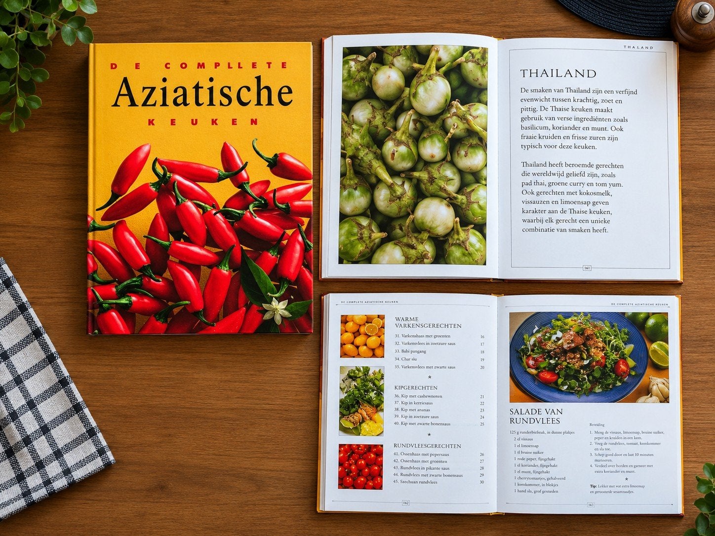 De Complete Aziatische Keuken - Kookboek, Boeken, Ophalen of Verzenden, Zo goed als nieuw, Azië en Oosters