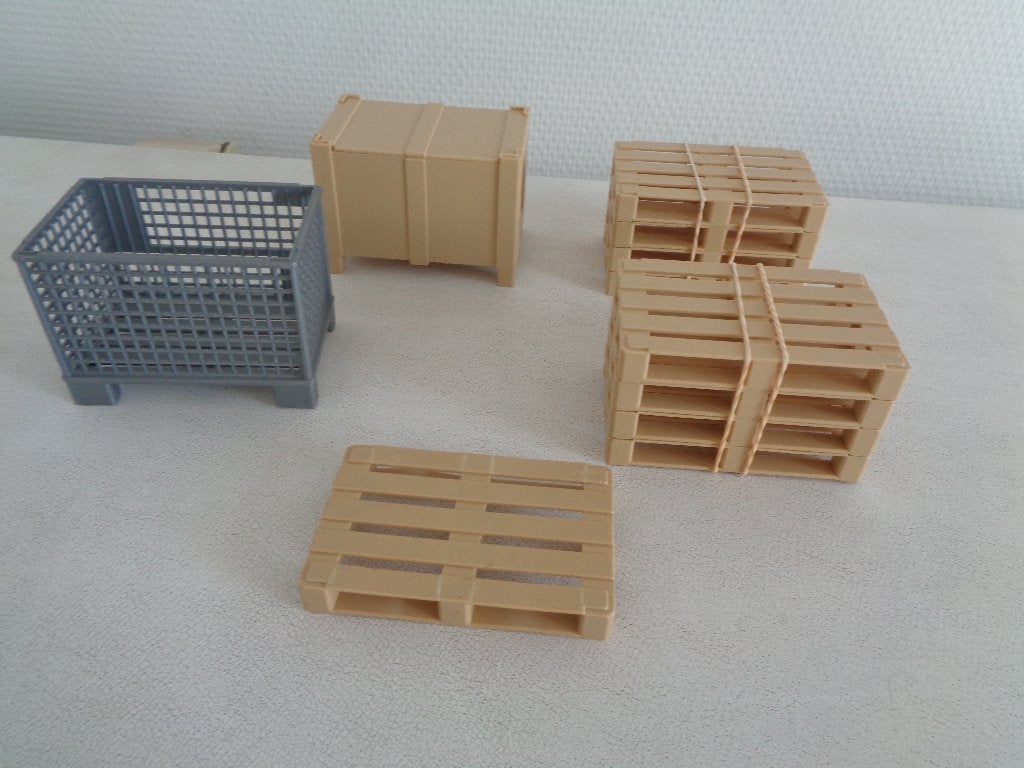 Bruder Pallets,kisten enz., Ophalen of Verzenden, Zo goed als nieuw