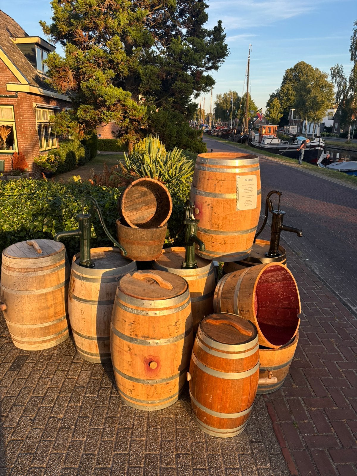 Wijnvaten / regentonnen 225 liter te koop, Ophalen, 150 liter of meer, Poortingaverhuur@gmail.com, Zo goed als nieuw