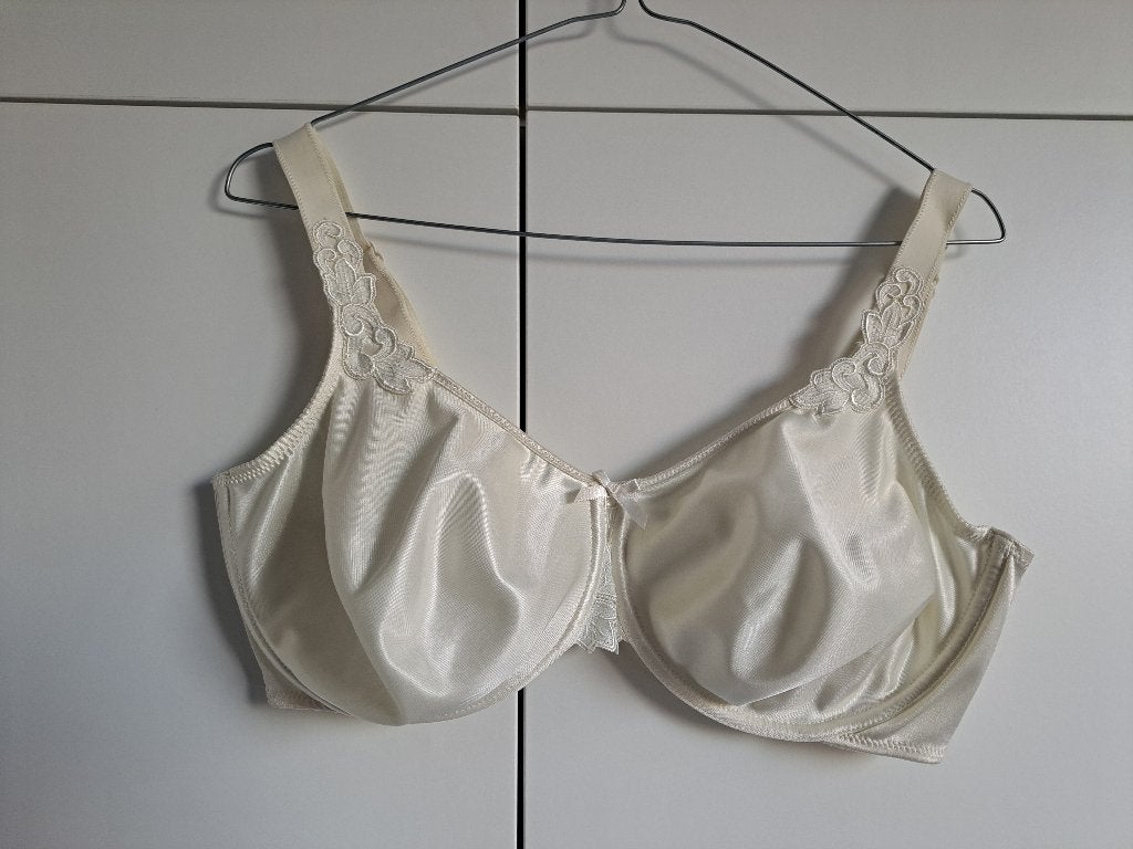 Chantelle BH maat 85E ivoor, Chantelle, Ophalen of Verzenden, Wit, BH