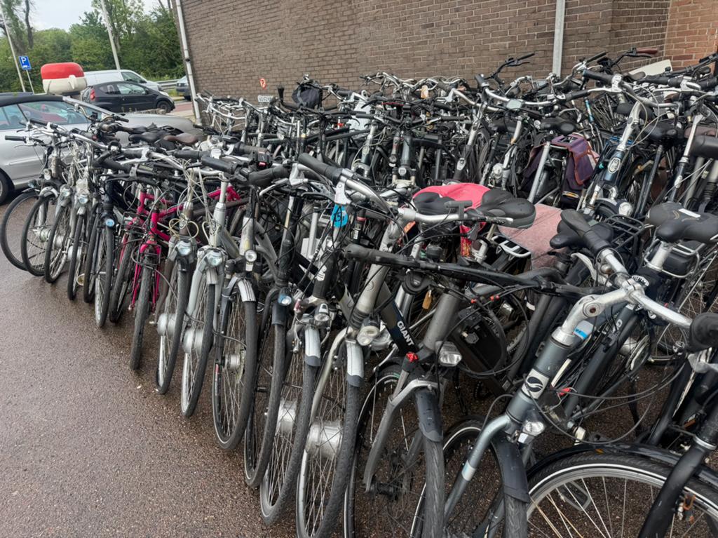 Partij inruilen fietsen voor export 100 stuks