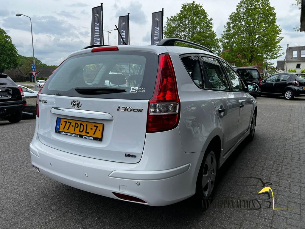 Hyundai I30 CW 1.4i i-Drive Cool / apk 5-2027, Voorwielaandrijving, Euro 5, Gebruikt, 4 cilinders
