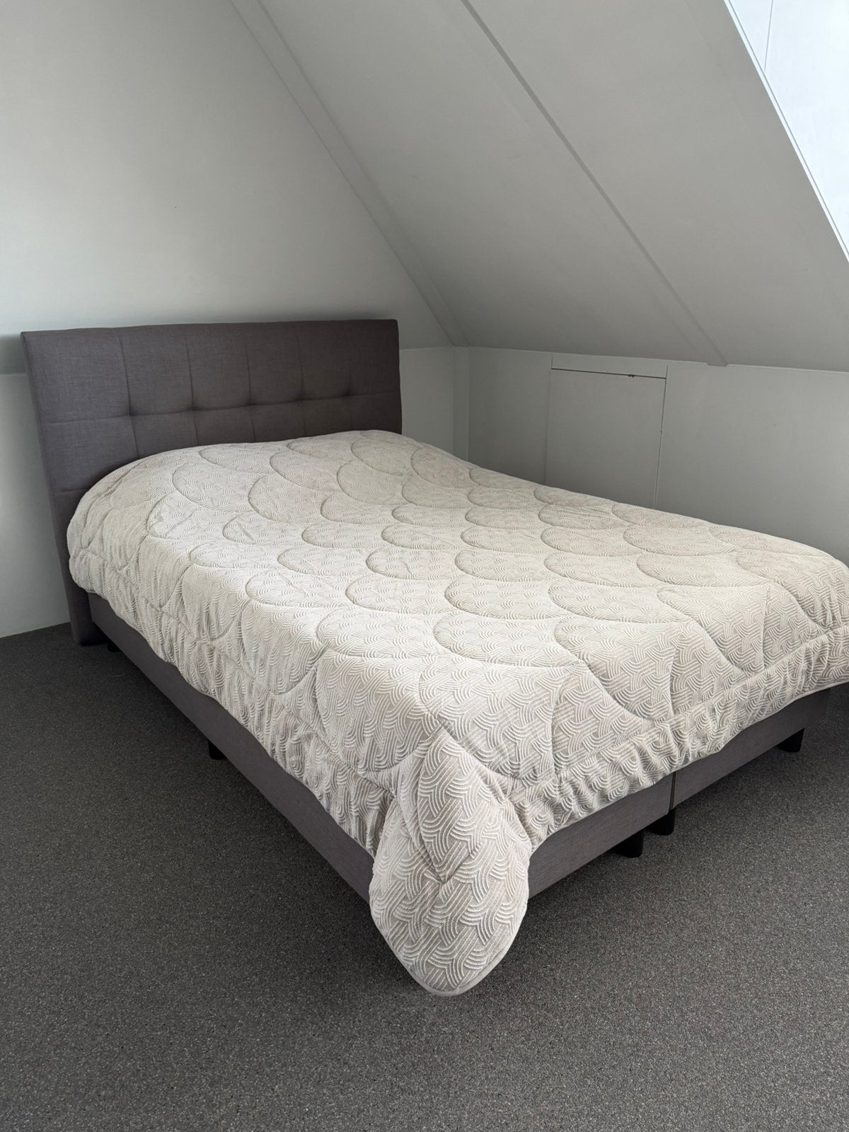 Leuke 2-persoons boxspring (140 x 200 cm), Huis en Inrichting, Ophalen, Gebruikt, Tweepersoons, 140 cm