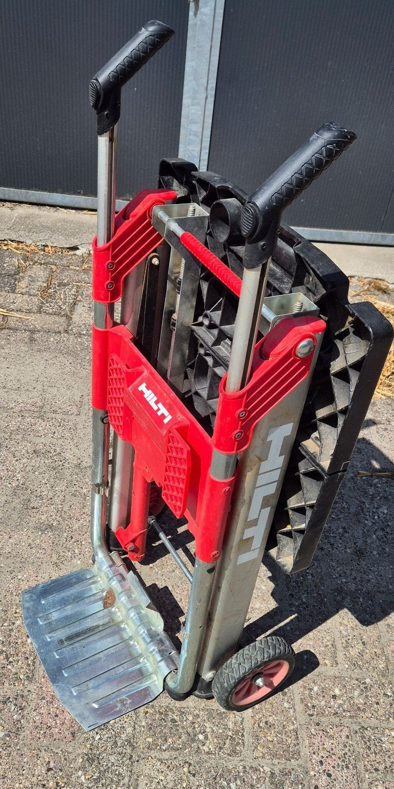 Hilti steekwagen / werkbank, Ophalen, Gebruikt, Steekwagen