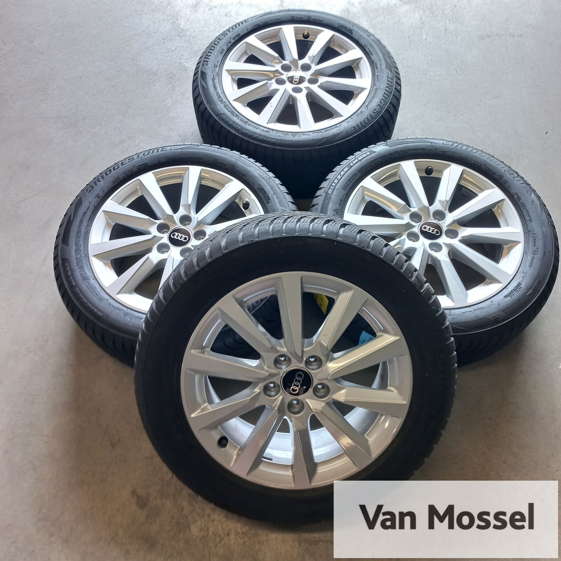 Audi A1 Bridgestone Blizzak LM001 195/55/R16 91V, Gebruikt, -, Banden en Velgen, 195 mm