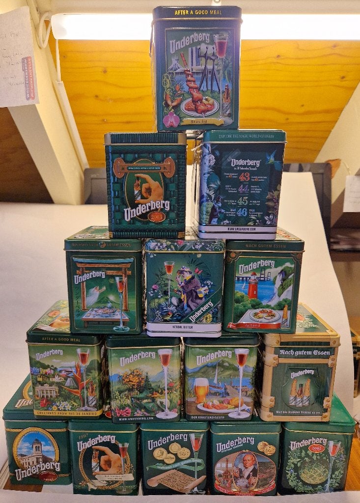 Underberg blikjes, Verzamelen, Blikken, Zo goed als nieuw, Overige, Overige merken, Ophalen of Verzenden