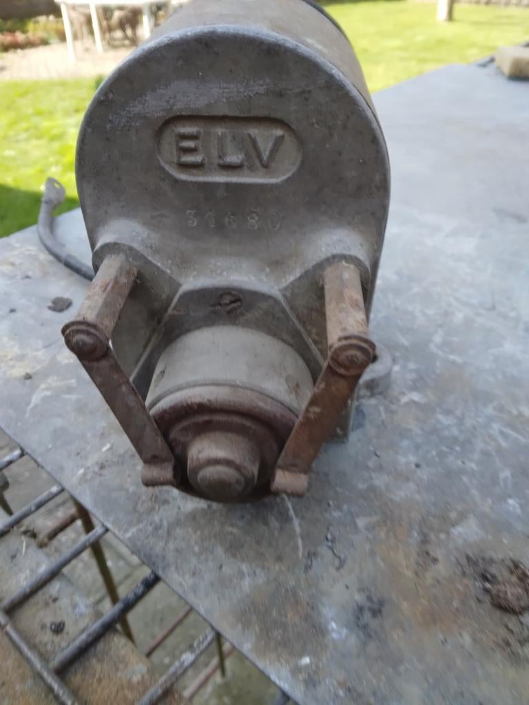 Goede magneet, Ophalen of Verzenden, Gebruikt, Benzinemotor, Minder dan 1400 rpm