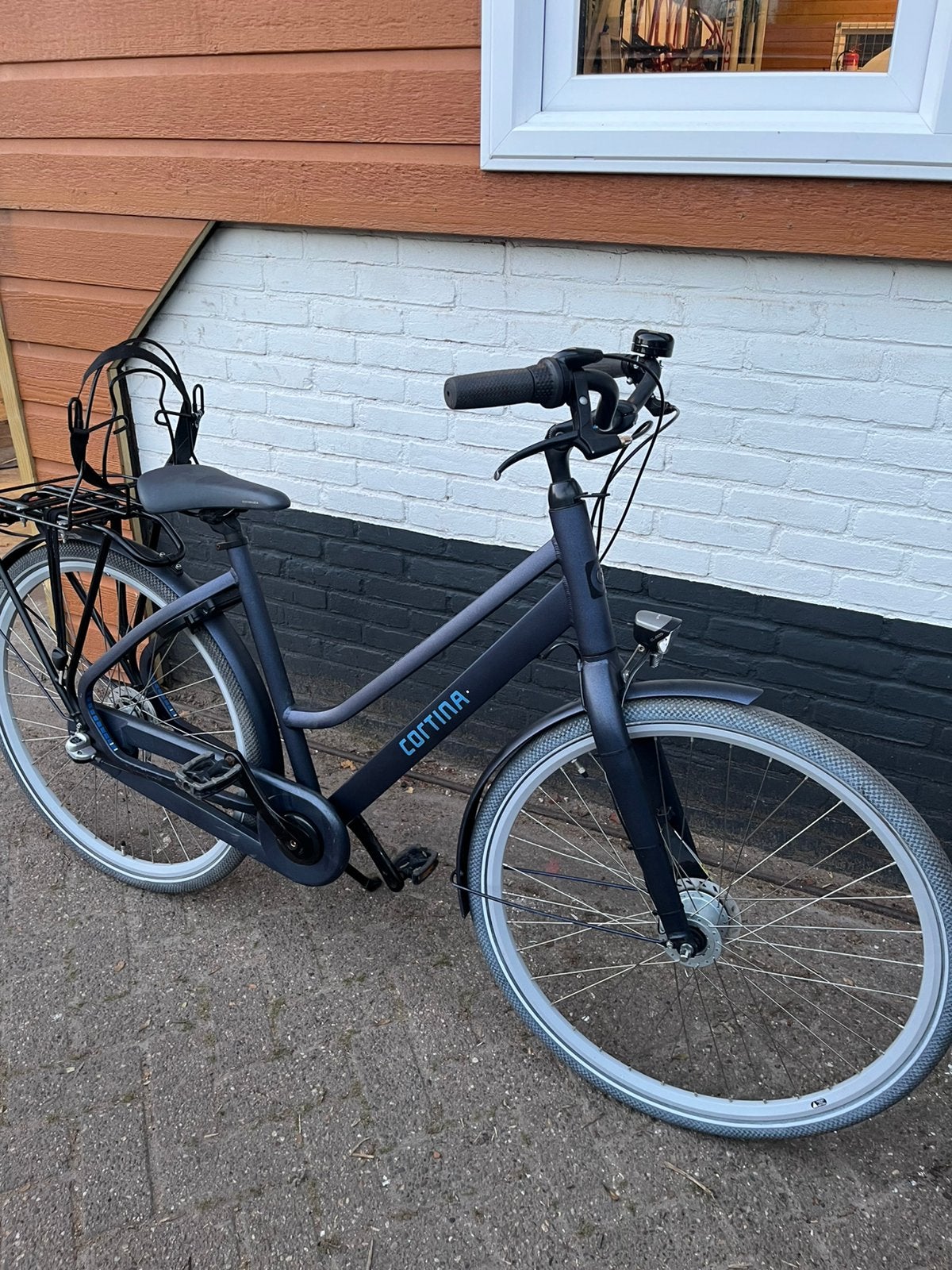 Nette gebruikte 28 inch Cortina Common schoolfiets, Fietsen en Brommers, Fietsen | Dames | Damesfietsen, Gebruikt, Velgrem, Versnellingen