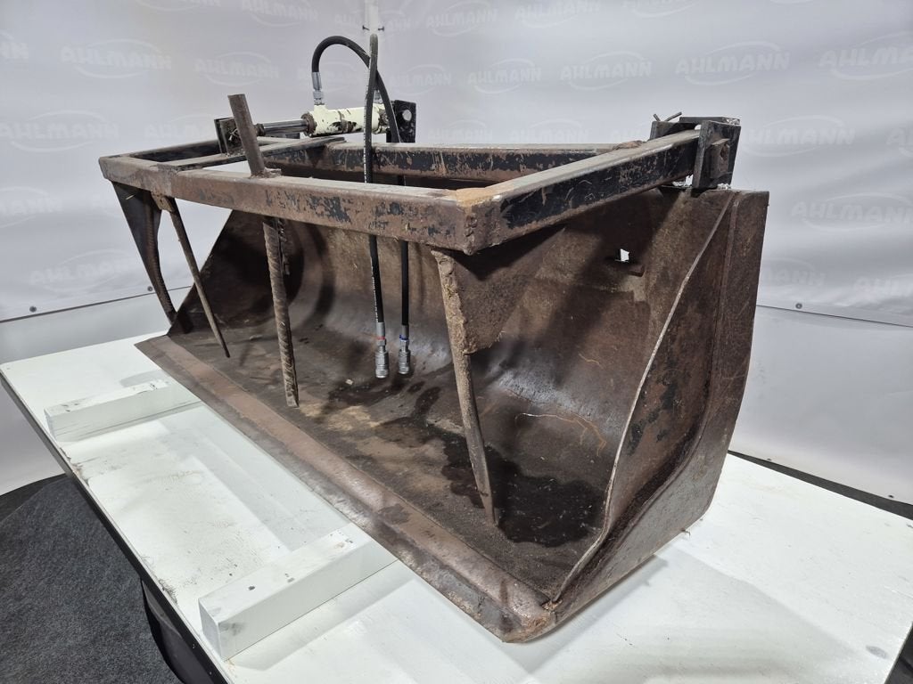 Puinbak met bovenklem AZ4/45