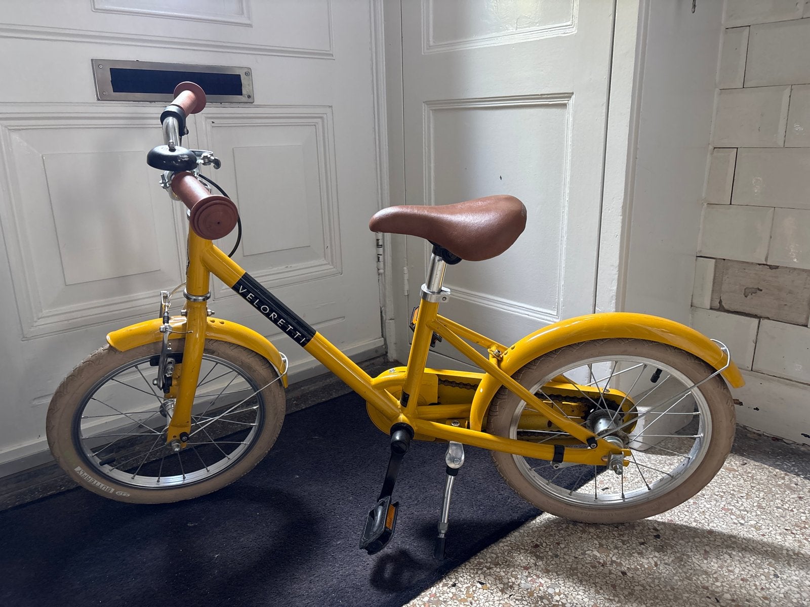 Veloretti kinderfiets geel - 16 inch, Fietsen en Brommers, Fietsen | Kinderfietsjes, Ophalen, Gebruikt, Velgrem, 16 tot 20 inch
