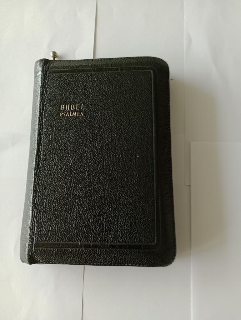 Bijbel + Psalmen rits / duimen /goud-op-snee/ dundruk, NBG, Christendom | Protestants, Ophalen of Verzenden, Zo goed als nieuw