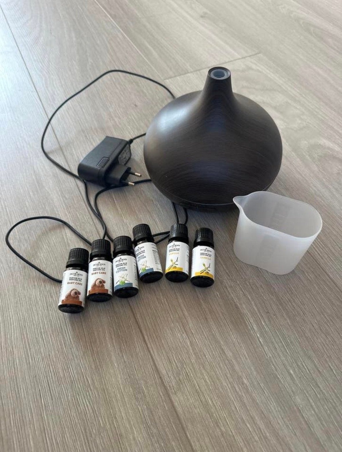 Aroma diffuser o’dor met 6 Jacob Hooy parfumoliën, Ophalen, Kunststof, Zo goed als nieuw, Modern