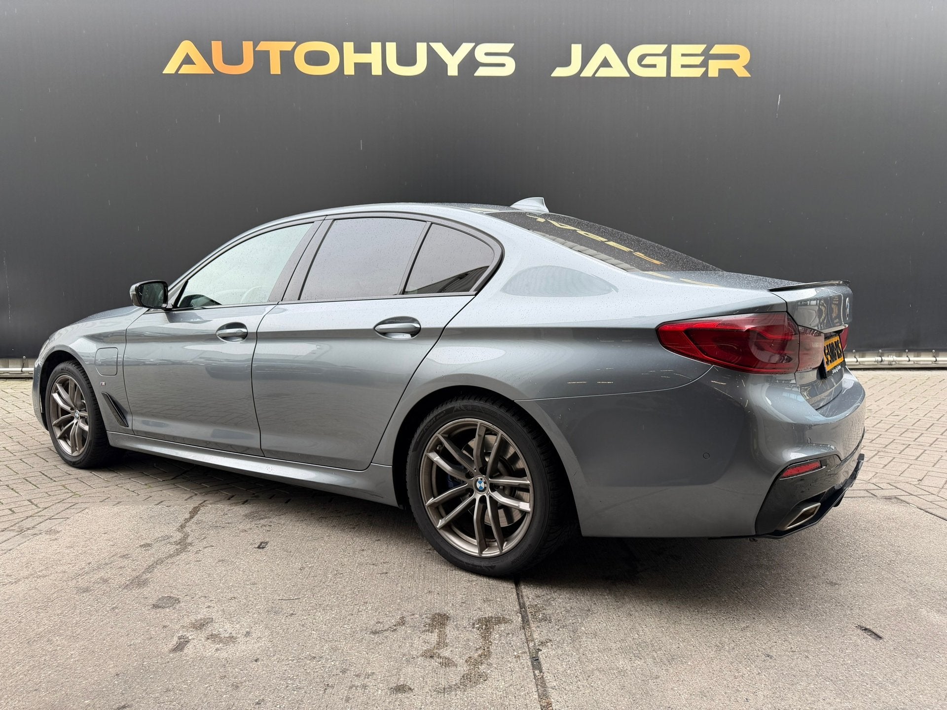 BMW 5-serie 530e iPerformance High Executive - M Sport Camer, Auto's, 1998 cc, Achterwielaandrijving, Gebruikt, 4 cilinders