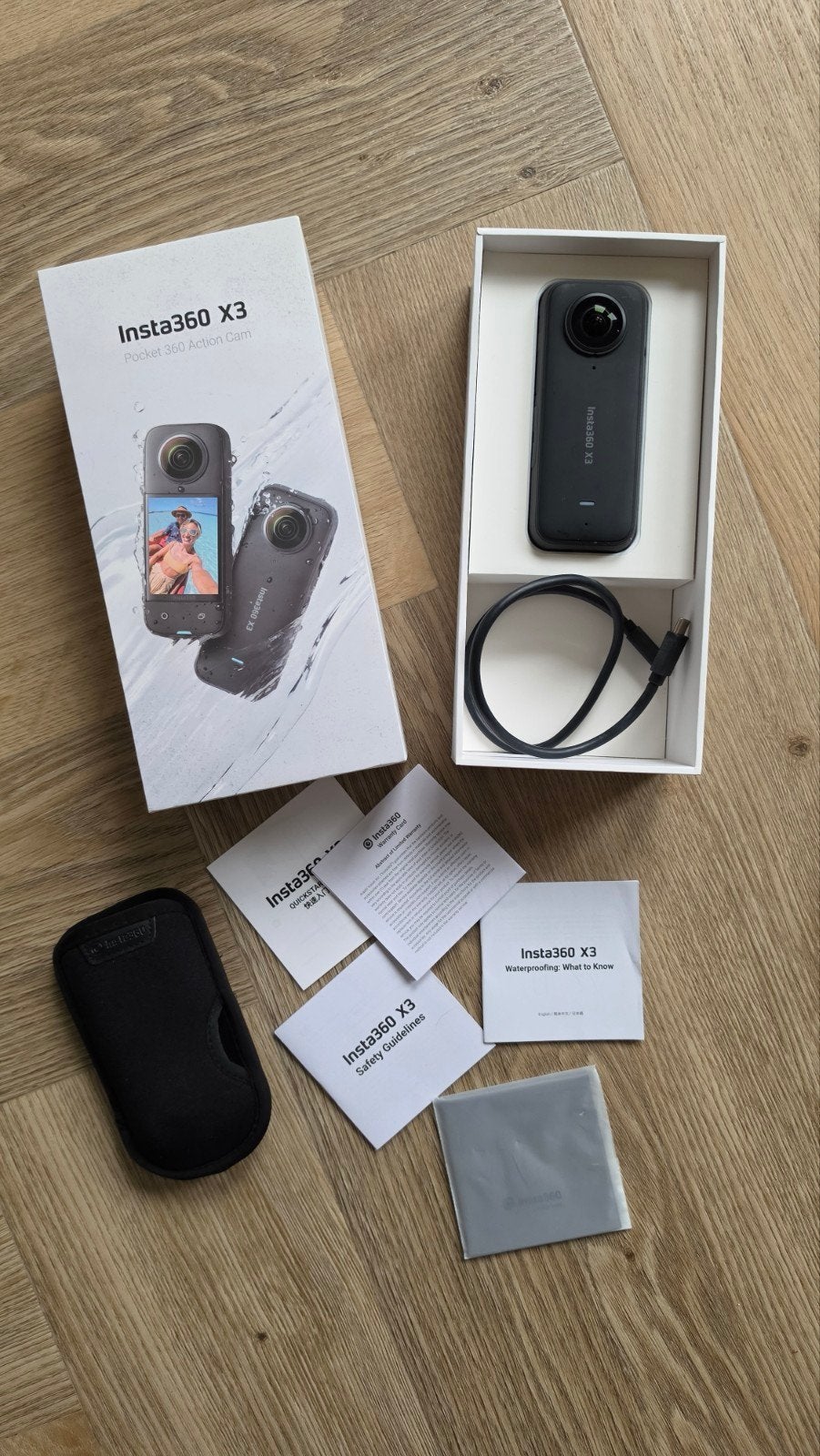 Insta360 X3 360 camera, Ophalen of Verzenden, Zo goed als nieuw, Overige merken