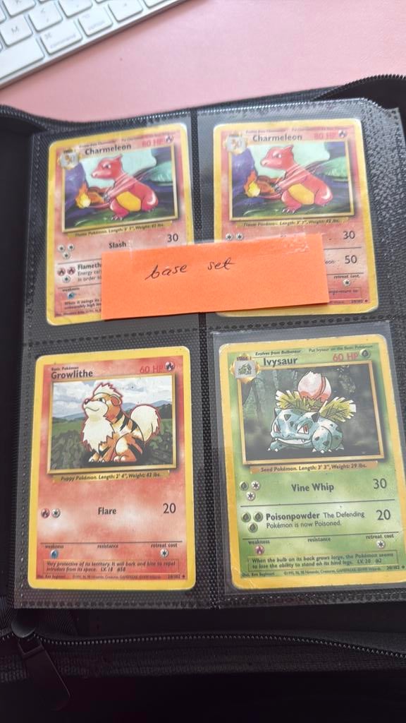 Vintage Pokemon base set , jungle en fossil 1995, Ophalen of Verzenden, Zo goed als nieuw, Meerdere kaarten