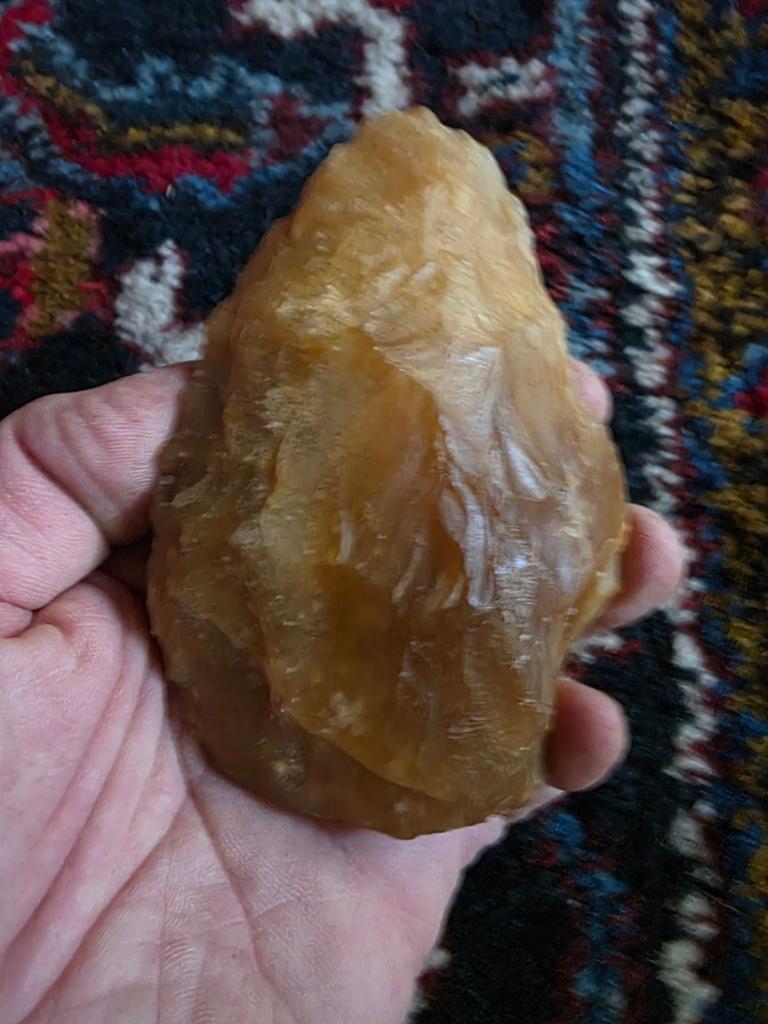 Vuistbijl biface Neanderthaler, Verzamelen, Mineralen en Fossielen, Ophalen of Verzenden
