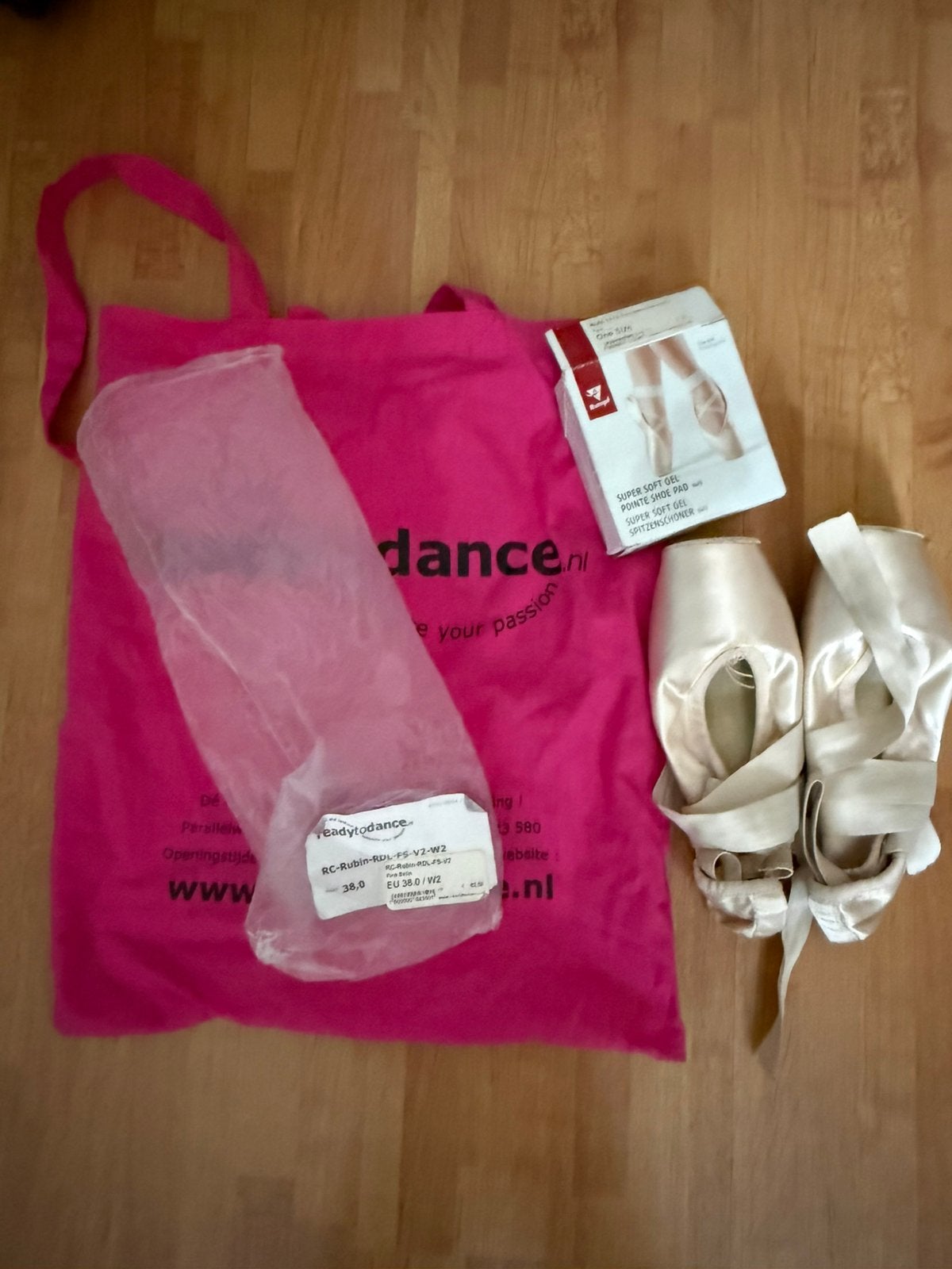 Spitzen Rubin 38, Sport en Fitness, Ophalen of Verzenden, Zo goed als nieuw, Schoenen