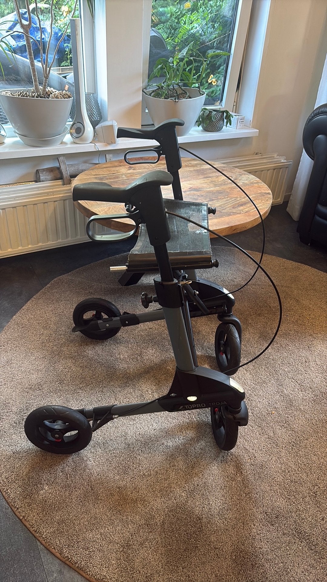 TOPRO Troja 2G rollator, Ophalen of Verzenden, Opvouwbaar, Zo goed als nieuw