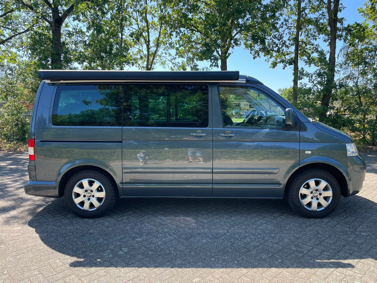 Volkswagen California 2.5 TDI 128KW 2006 Grijs, Buscamper of Camperbus, Volkswagen, Diesel, Particulier