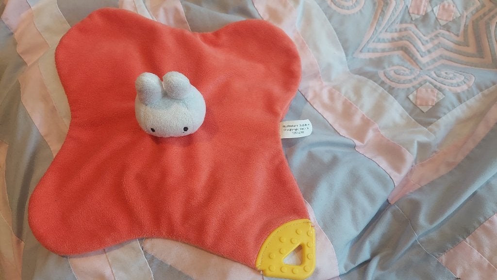 Nijntje knuffeldoekje met bijtring, Oranje, Overige merken, Konijn, Ophalen of Verzenden