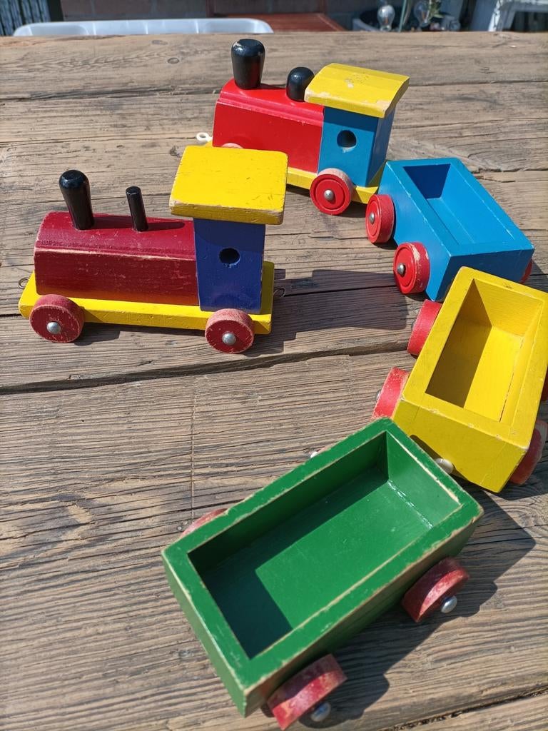Vintage Houten trein, Kinderen en Baby's, Speelgoed | Houten speelgoed, Ophalen of Verzenden, Gebruikt, Overige typen