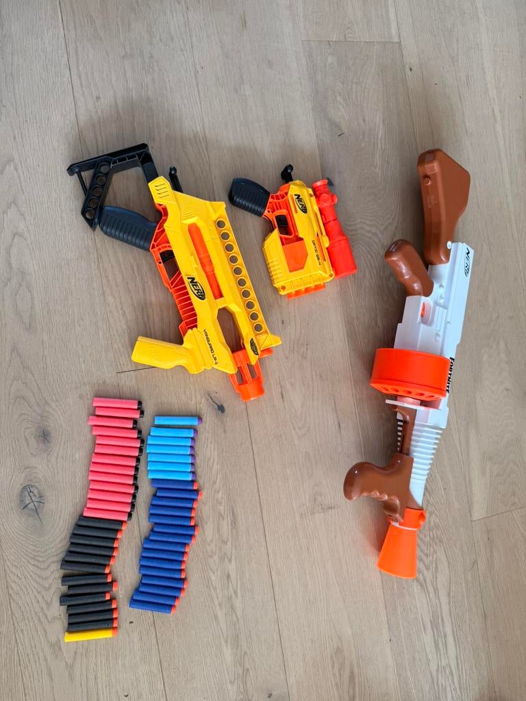 Nerf gun set met pijltjes, Ophalen, Zo goed als nieuw