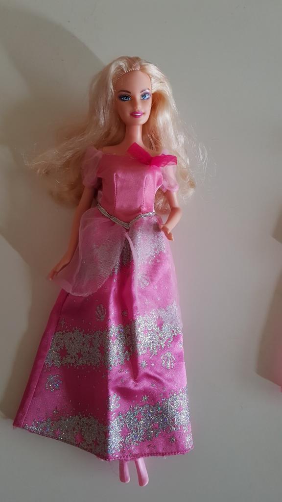 3 mooie roze barbie prinsessen  jurken te koop, Ophalen of Verzenden, Zo goed als nieuw, Pop