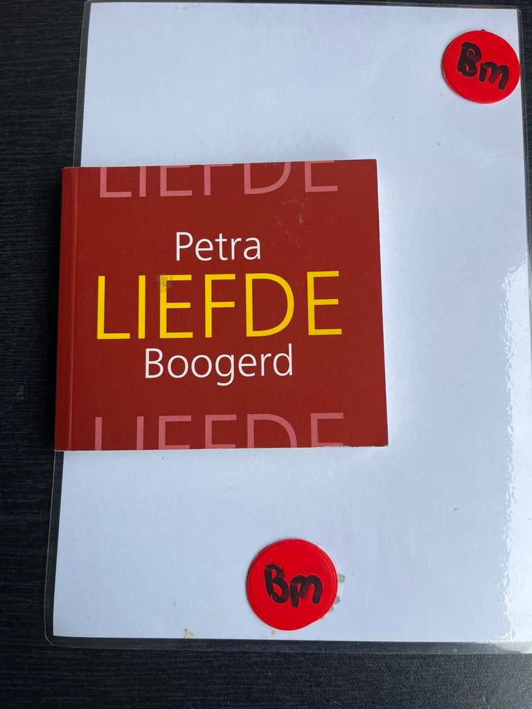 Liefde - Petra Boogerd (Boek), Ophalen of Verzenden, Zo goed als nieuw, Nederland