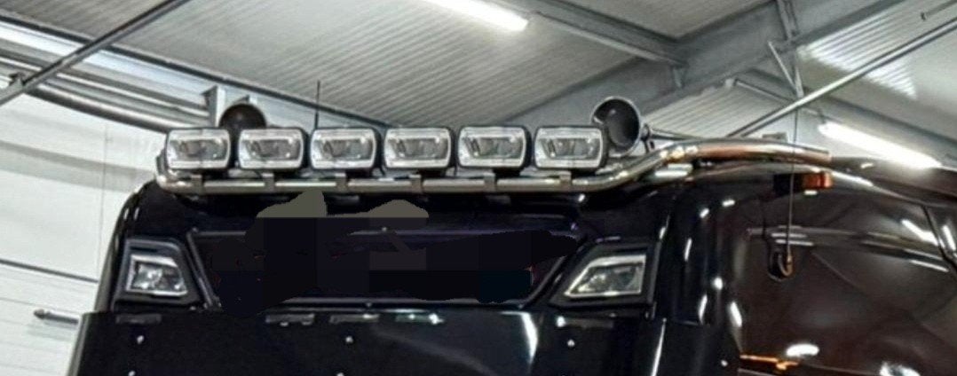 Lampenbeugel Scania met 6 Hella verstralers, Auto-onderdelen, Ophalen of Verzenden, Scania, Verlichting