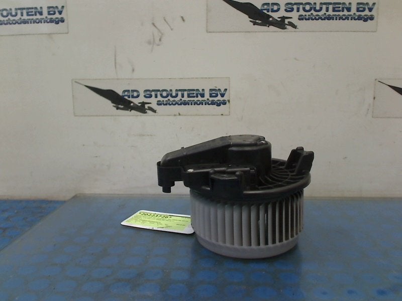 Kachel Ventilatormotor Toyota RAV4 (A3) 2010 2727008103, Gebruikt, Kundenbetreuung@toyota.de, Toyota-Allee 2, Köln 50858, , Duitsland