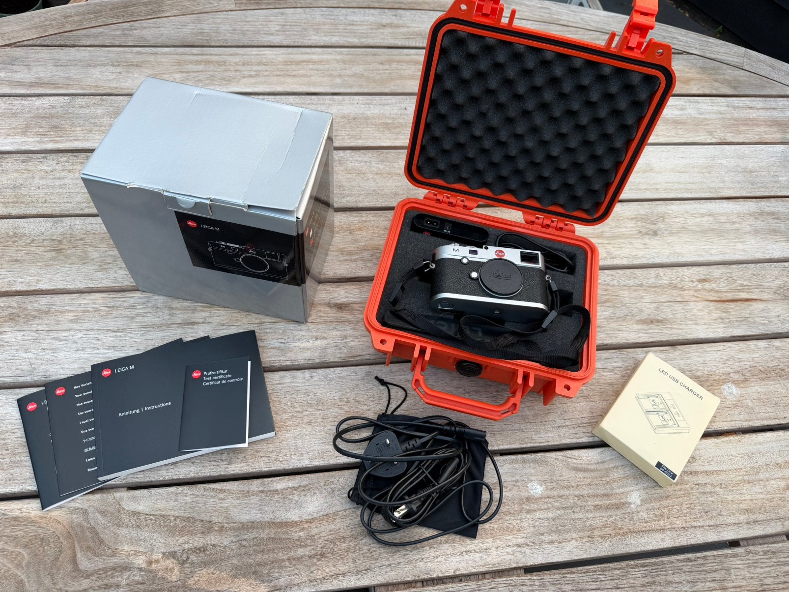 Leica M-240 Chrome Bod met Pelicase 1200 koffer en OVP, Ophalen of Verzenden, Zo goed als nieuw, Overige Merken, Geen optische zoom