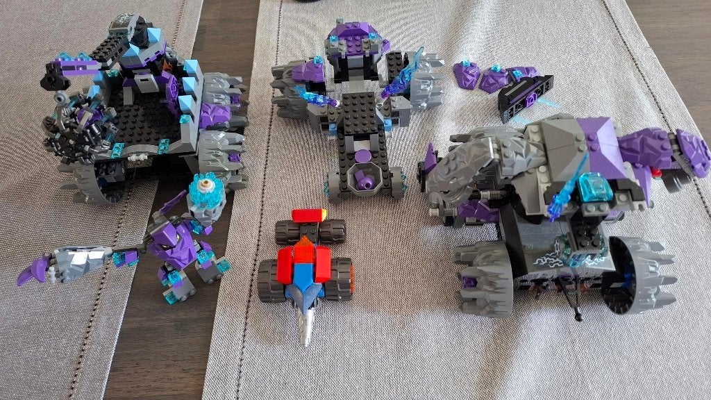 Lego Nexo Knights (2 sets 70350 en 70352 - NIET volledig), Ophalen of Verzenden, Zo goed als nieuw, Lego, Overige thema's