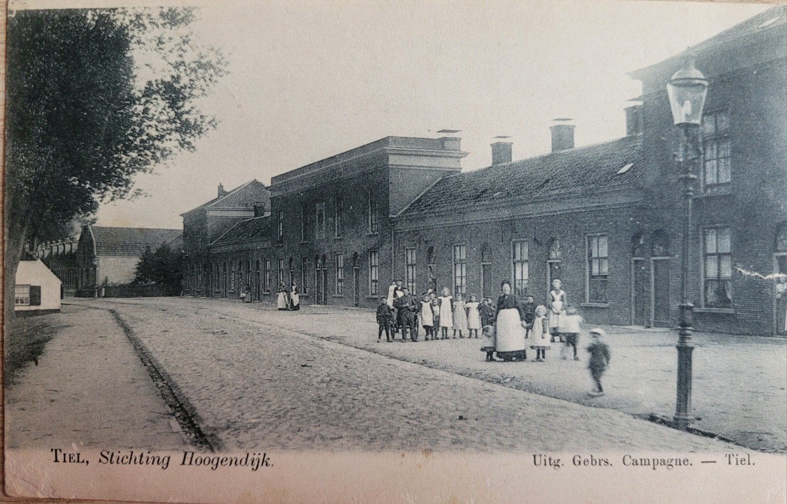 Tiel  Stichting Hoogendijk, Ophalen of Verzenden, 1920 tot 1940, Gelopen, Gelderland