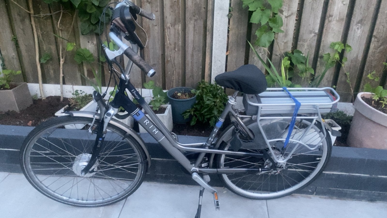 RIH Omega E-bike (Opknapper / Voor onderdelen / Defect), Gebruikt, 51 tot 55 cm, 30 tot 50 km per accu, Ophalen