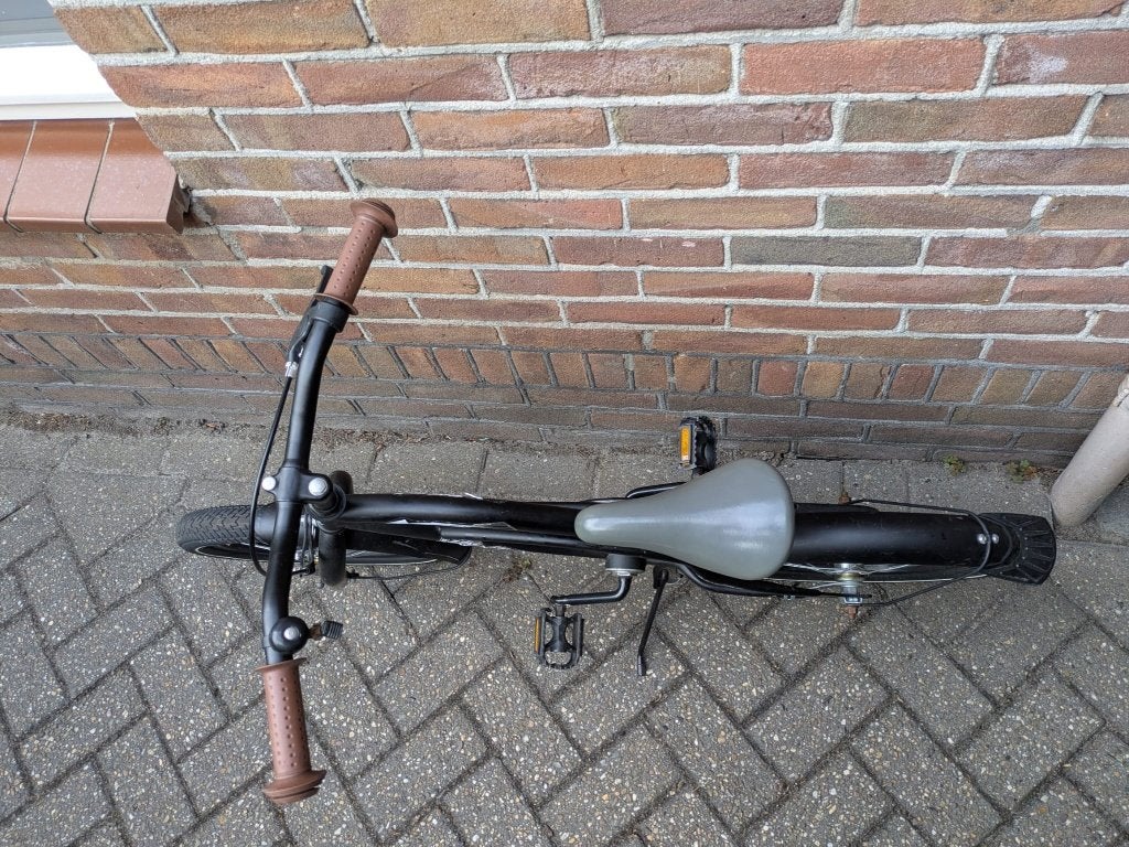 16 inch kinderfiets, Ophalen, Terugtraprem, Zijwieltjes, Black Cruiser