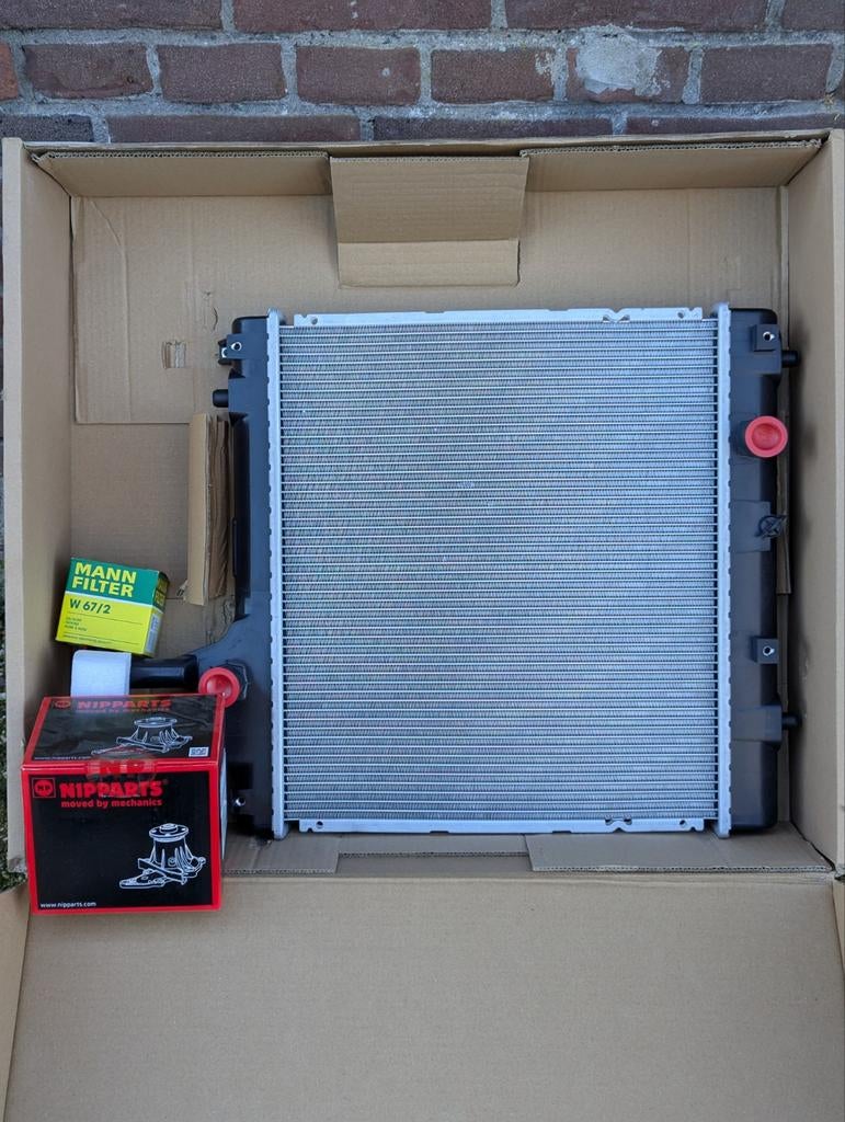 Radiateur en waterpomp voor suzuki alto 2011- Nieuw in doos, Auto-onderdelen, Airco en Verwarming, Ophalen of Verzenden, Nieuw