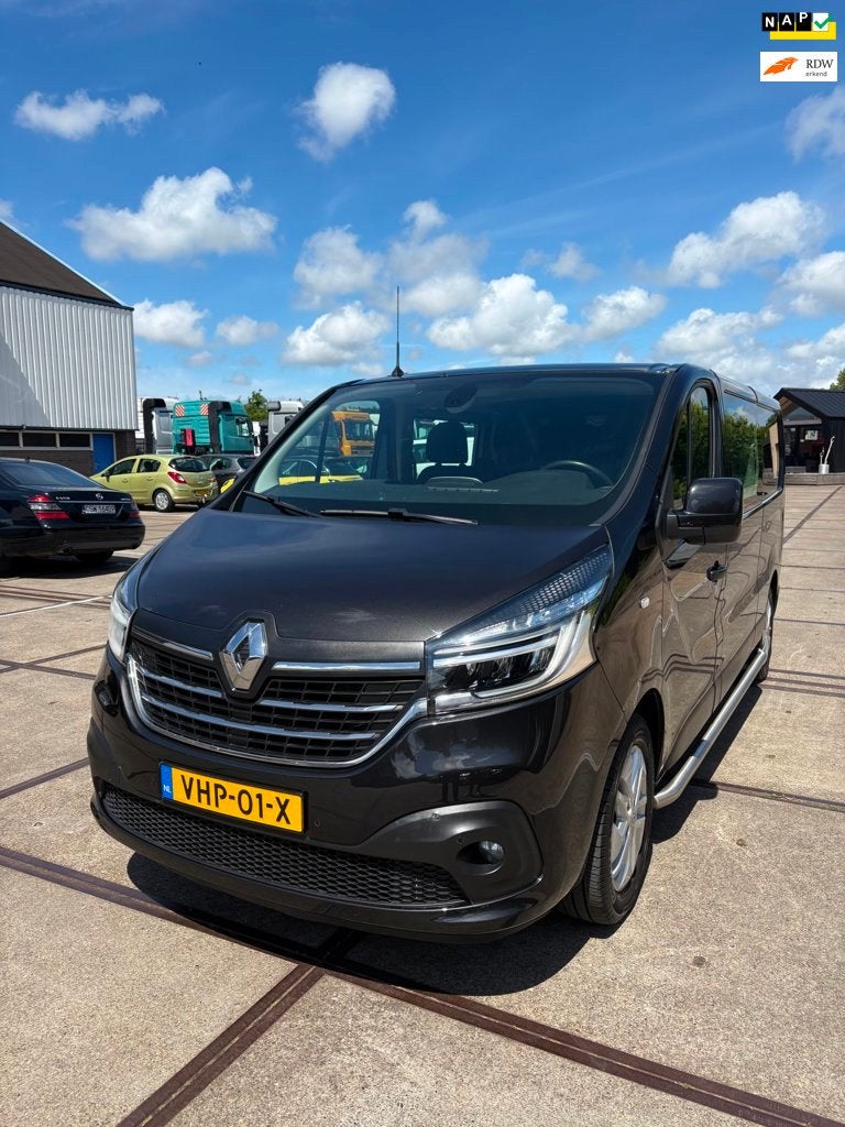 Renault Trafic 2.0 dCi 170 T29 L2H1 DC Luxe, Gebruikt, Euro 6, 4 cilinders, 1928 kg