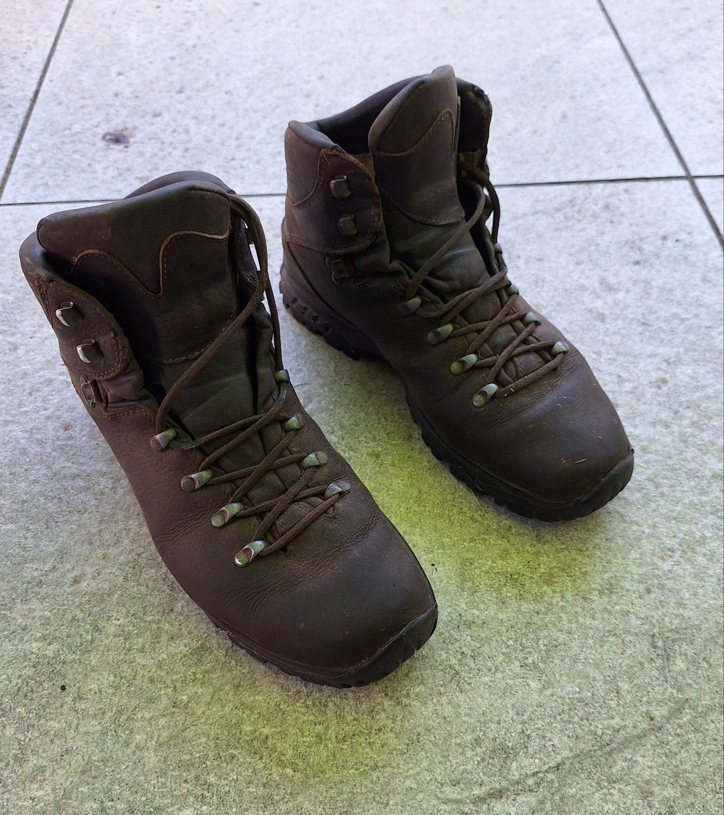 wandelschoenen hangwag waxenstein  in uitstekende staat 44, Sport en Fitness, Bergsport en Wandelen, Ophalen, Zo goed als nieuw