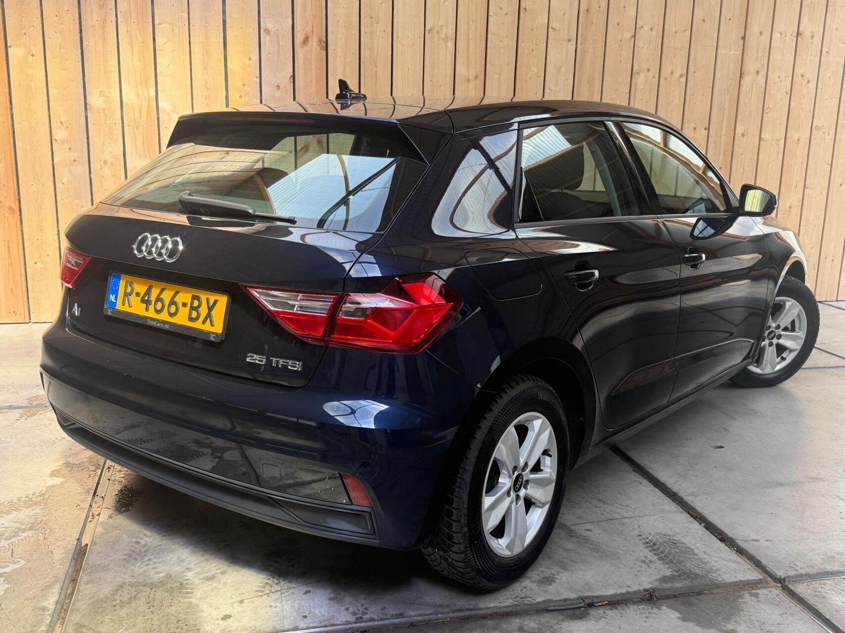 Audi A1 Sportback 25 TFSI Pro Line Apple CarPlay/Android Aut, Auto's, Voorwielaandrijving, Euro 6, 95 pk, Blauw