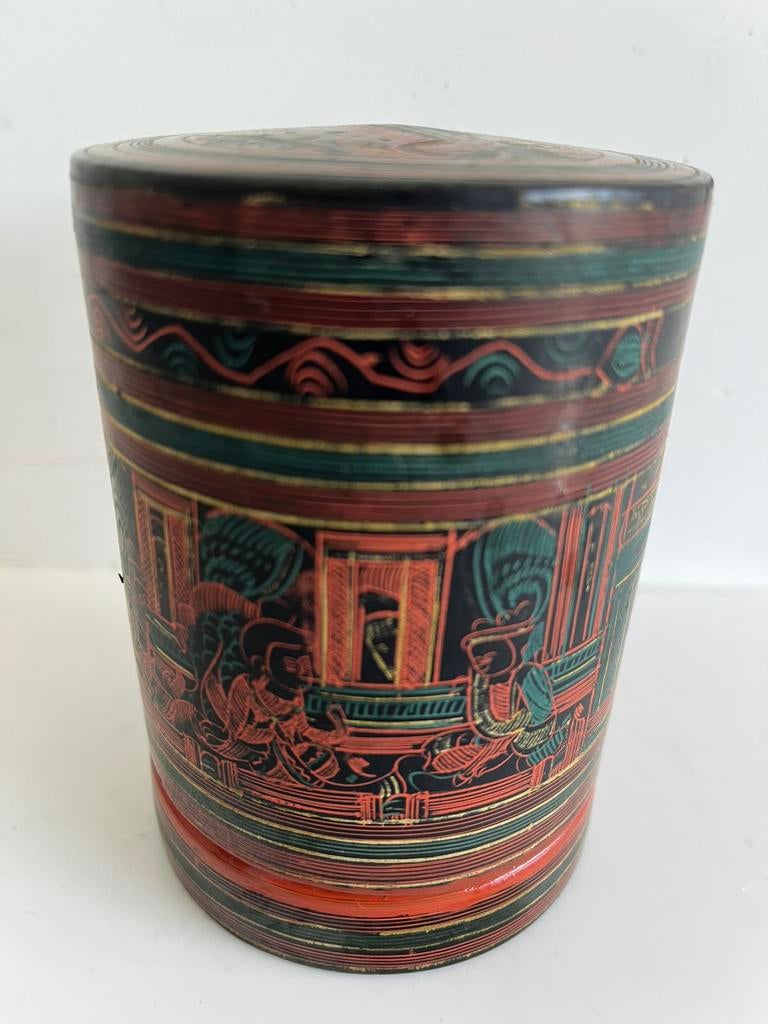 ANTIEKE BURMESE CILINDERDOOS VAN GELAKT BAMBOE., Ophalen of Verzenden
