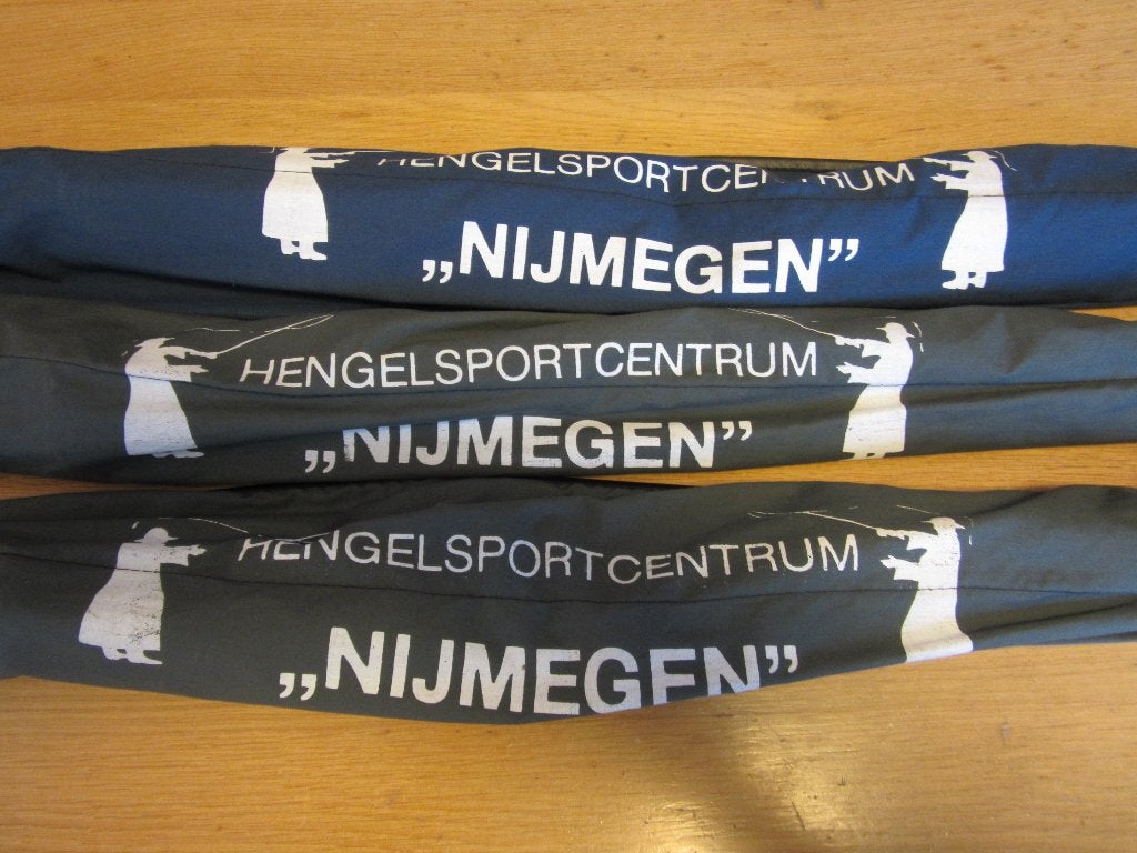 3 handgebouwde karperhengels 12ft 2.5lbs 9ogen met hoesjes., Watersport en Boten, Ophalen of Verzenden, Zo goed als nieuw, Werphengel