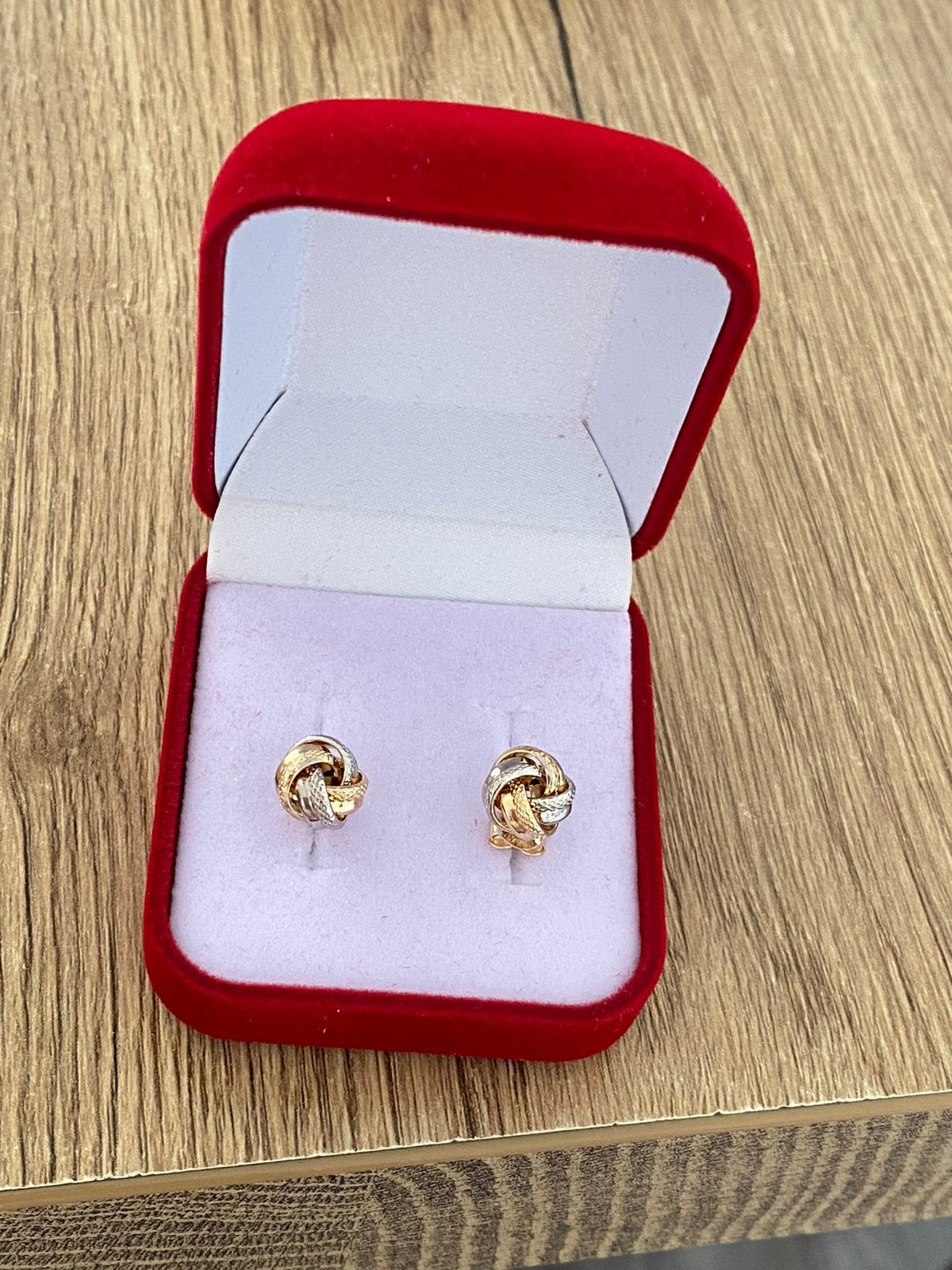 Mooie 14 karaat(585) gouden oorbellen, wit en geel goud, -, -, Nieuw, Ophalen of Verzenden