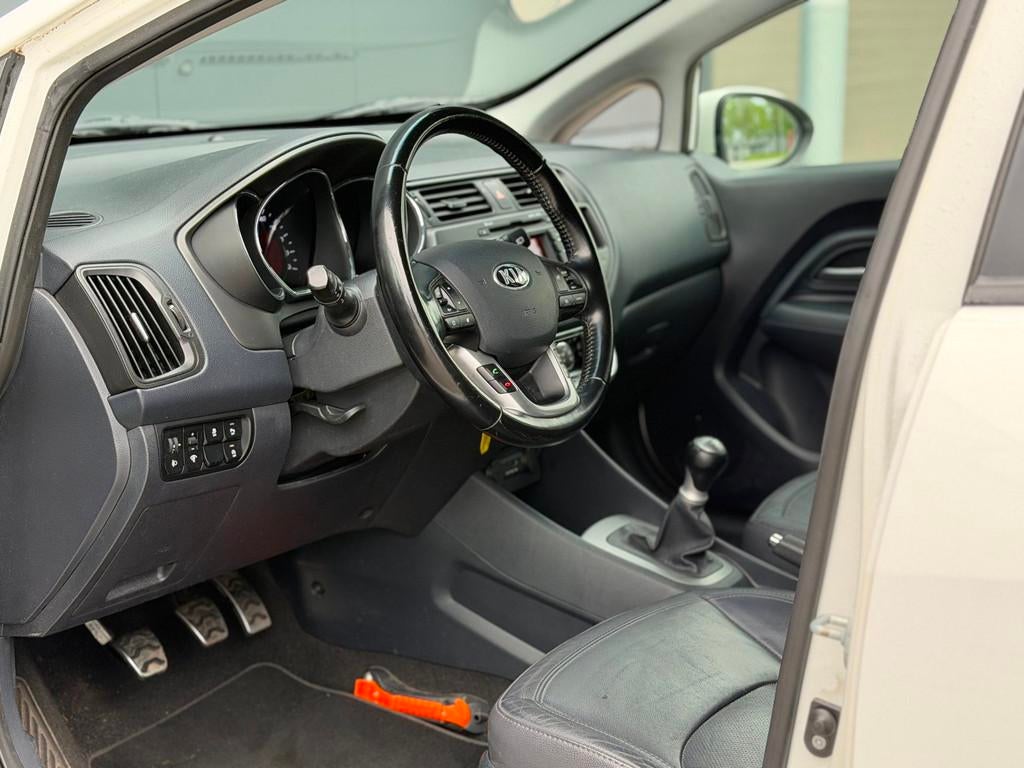 Kia Rio 1.2 CVVT World Cup Edition | CRUISE | BLUETOOTH | AI, 86 pk, Gebruikt, 4 cilinders, 1104 kg