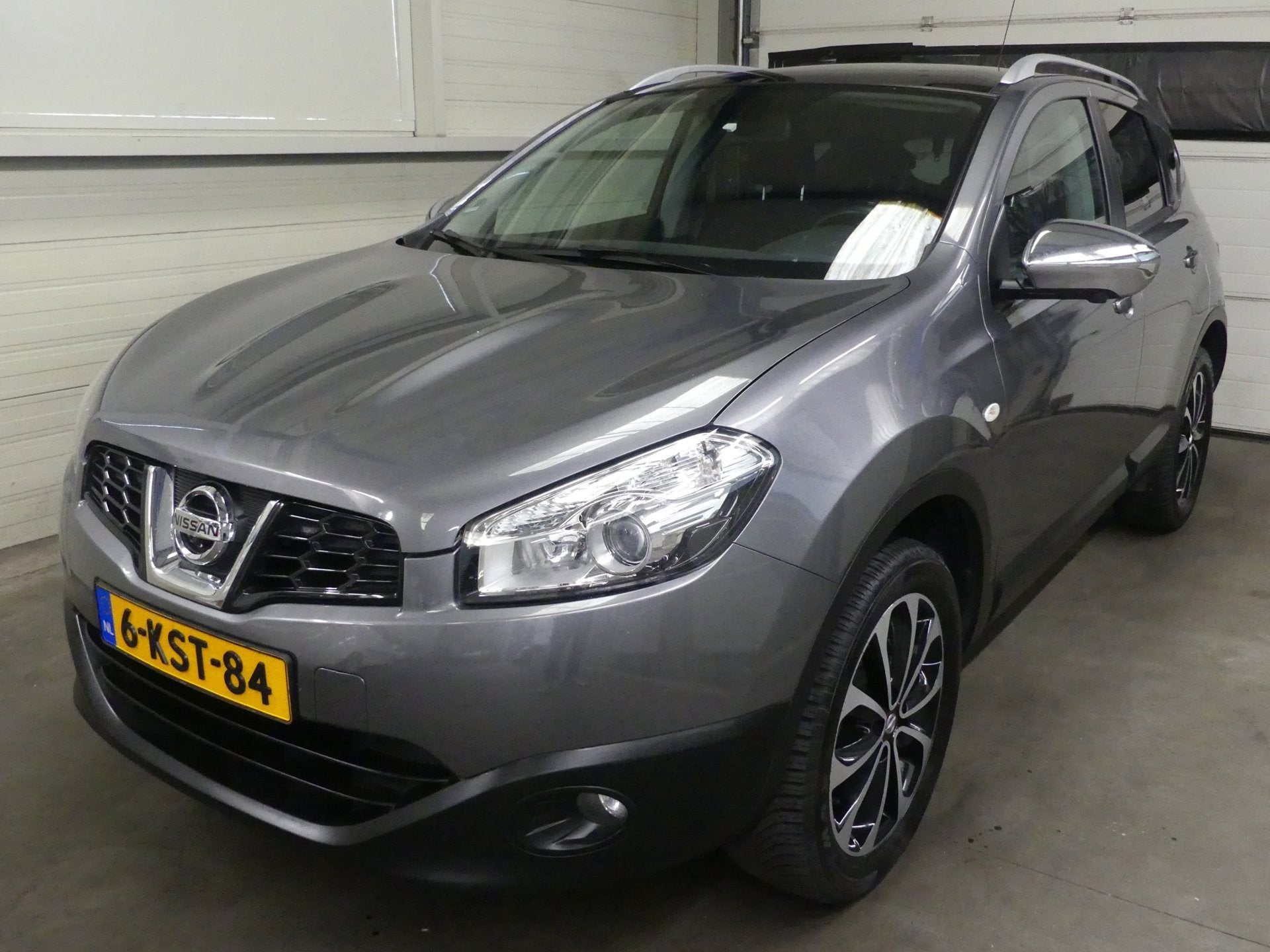 Nissan Qashqai 1.6 Connect Edition - Trekhaak - Cruise Contr, Voorwielaandrijving, Euro 5, Stof, Gebruikt
