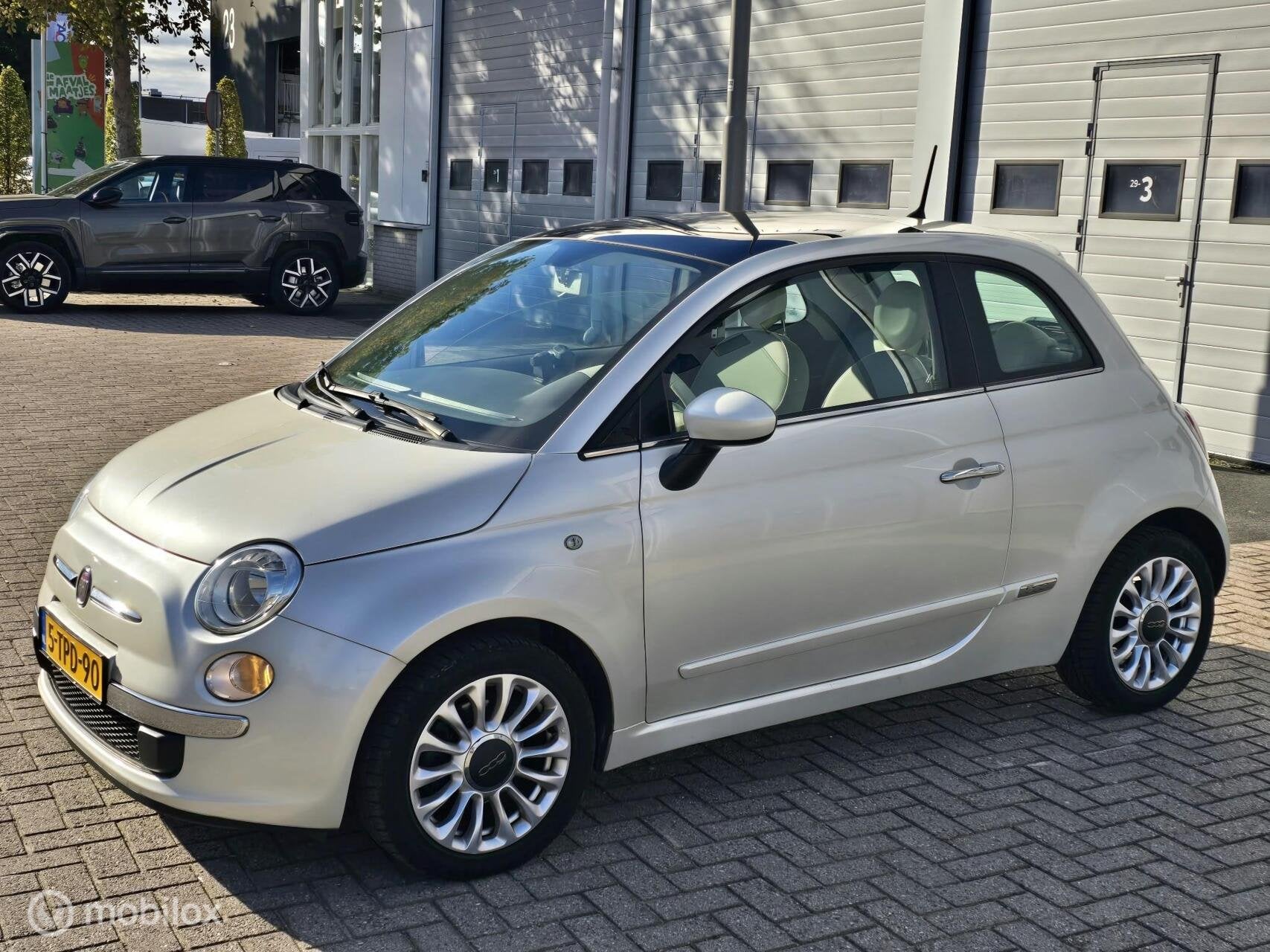 Fiat 500 0.9 TwinAir Turbo Lounge | Panno, Parelmoer Wit!, Auto's, Voorwielaandrijving, Verwarmde buitenspiegels, Gebruikt, Origineel Nederlands