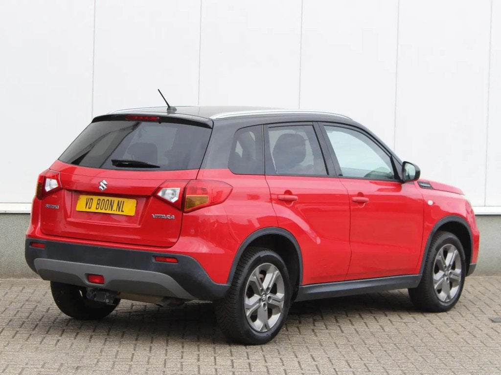Suzuki Vitara 1.6 Exclusive € 15.945,00, Stof, Gebruikt, Euro 6, 4 cilinders